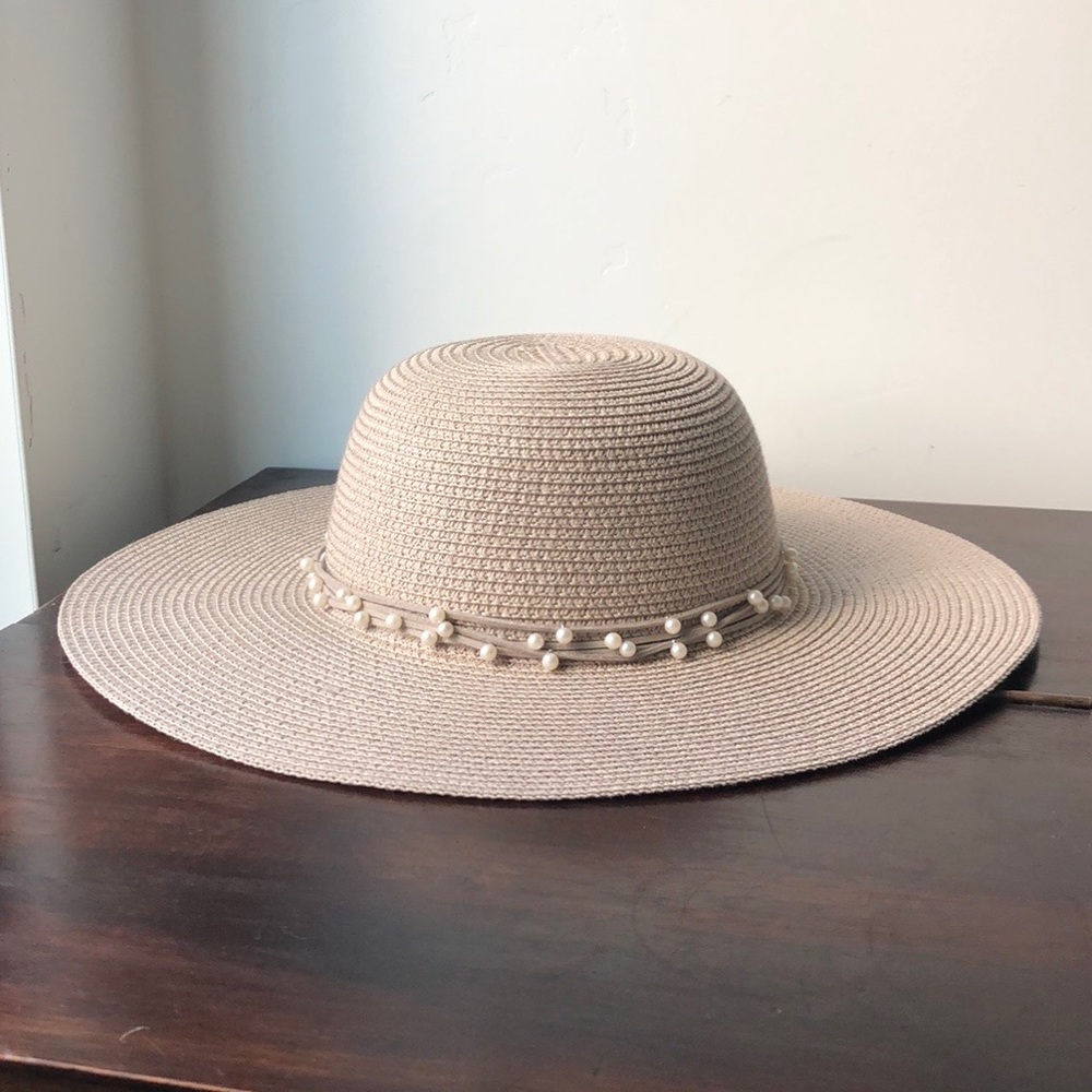 Pearl Detailed Floppy Hat